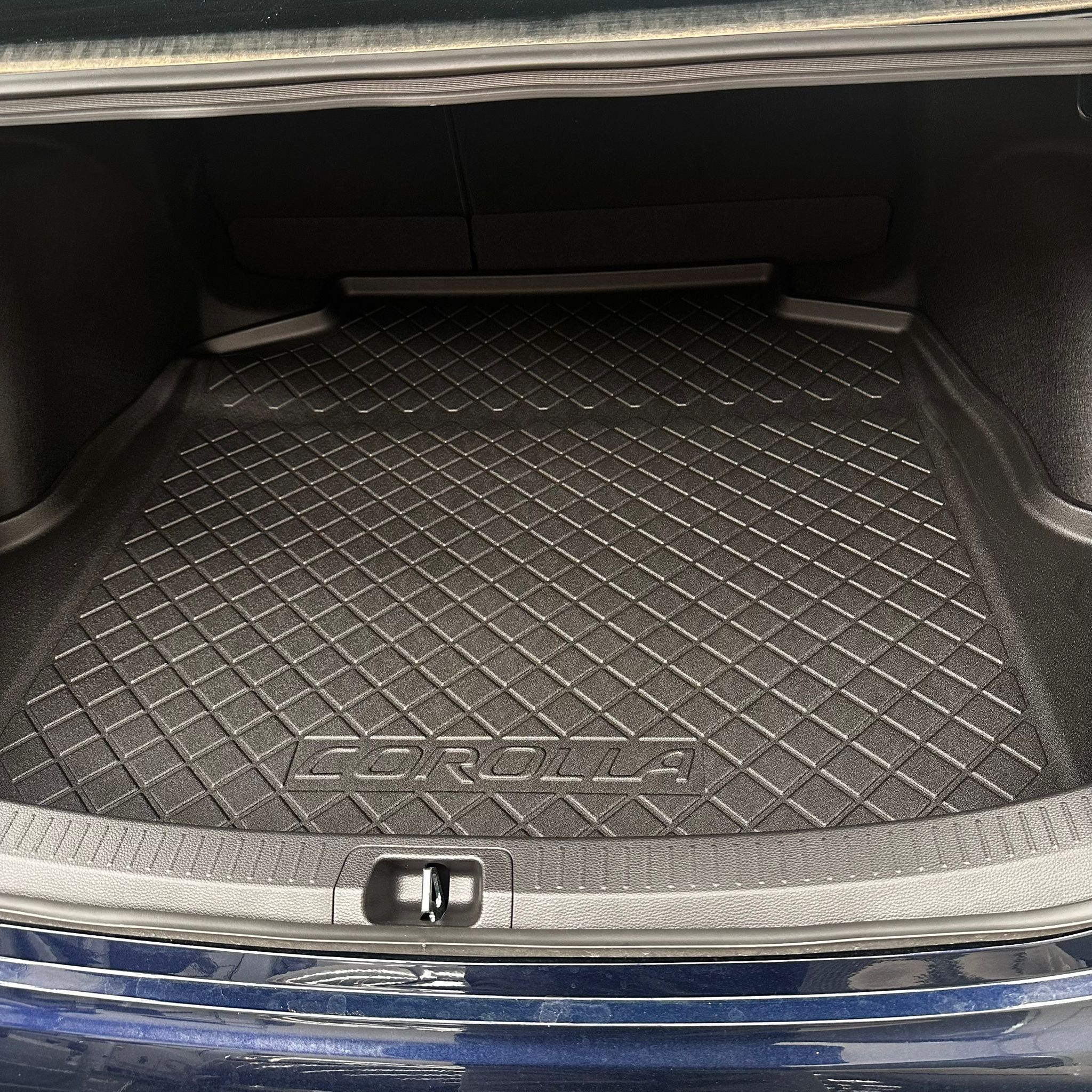 2025_Toyota_Corolla_DOV281_16