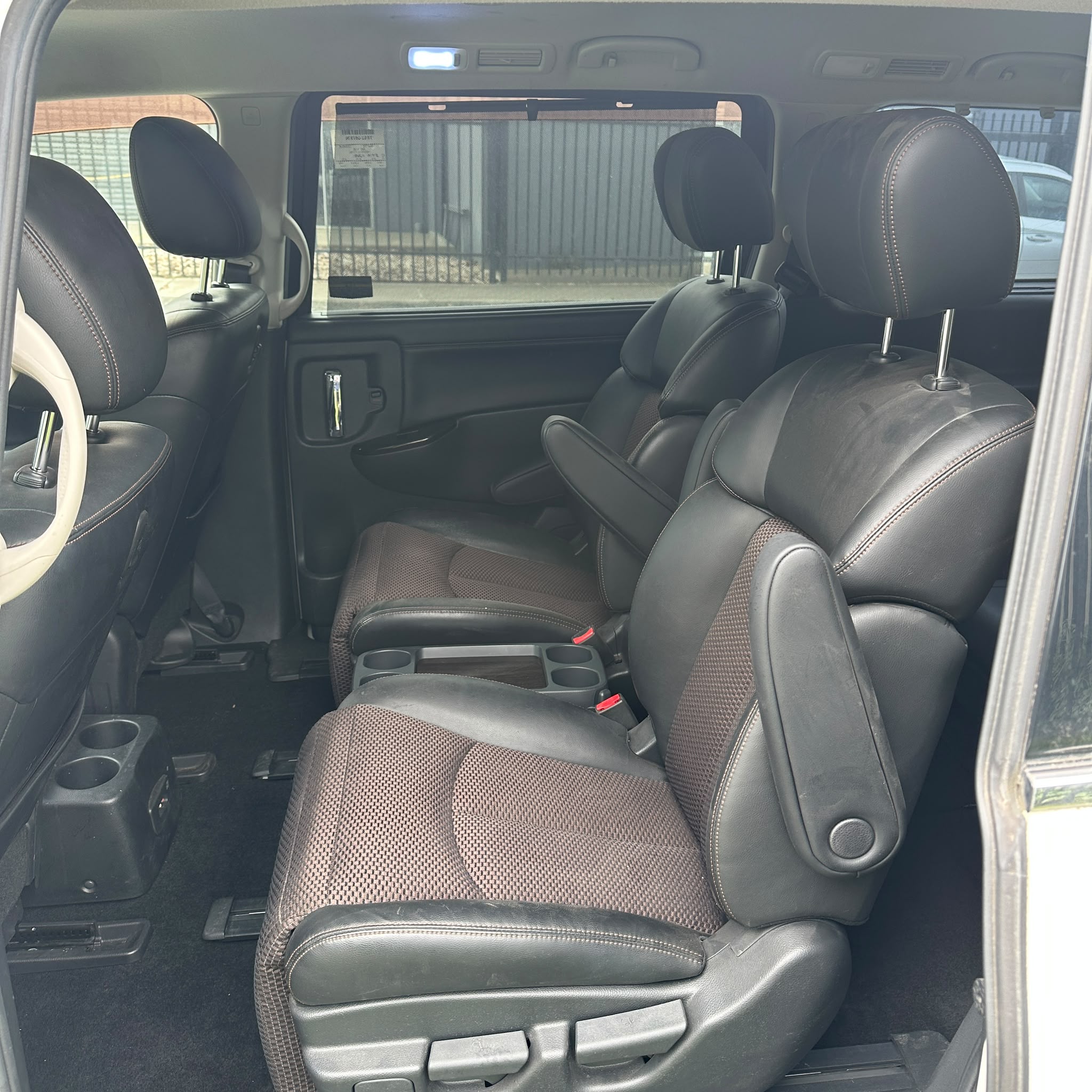 2010 NISSAN ELGRAND_2FP9NG_14
